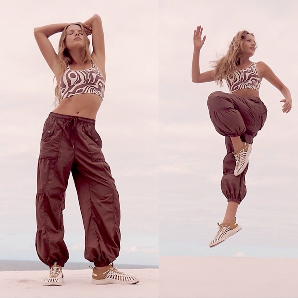 NWOT $128 FP Movement Set Me Free Pants Free People